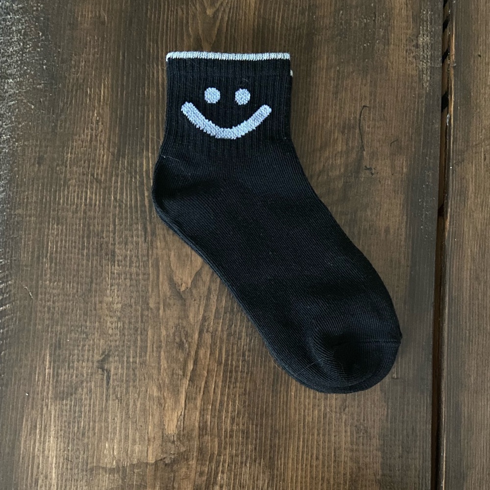 Smiley face socks - Picture 3 of 3